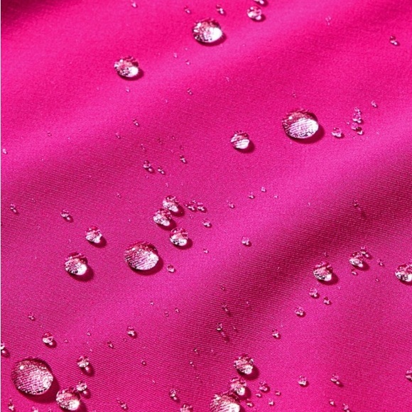 2 Pieces FABLETICS StretchTech™ Kick Flare Scrub Legging & Top. Size: M - Picture 10 of 16